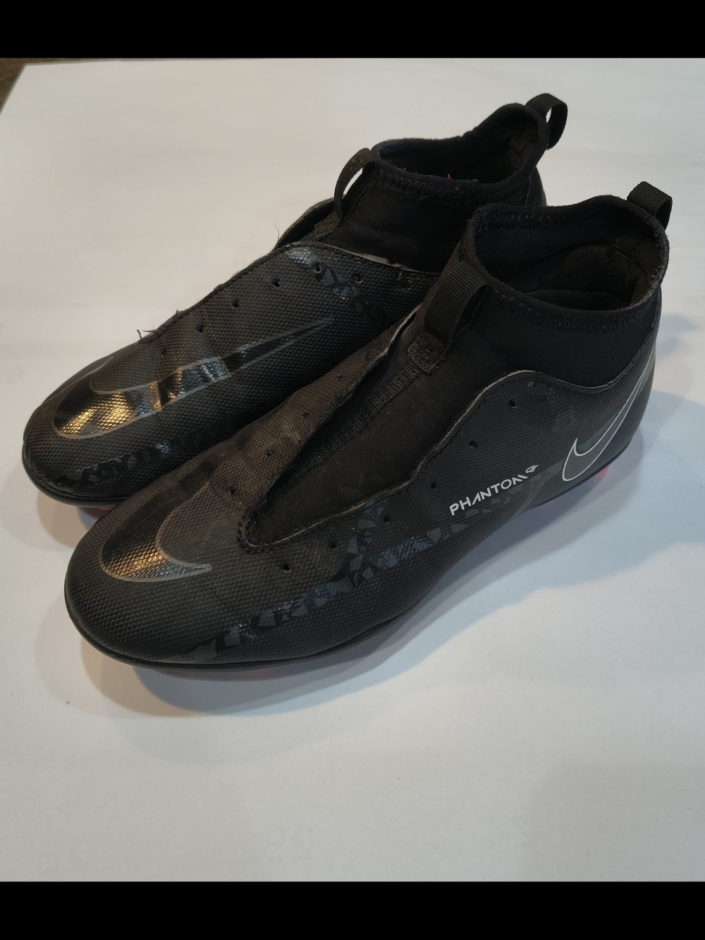 Nike Phantom Teens  Black Soccer/Football Shoes
